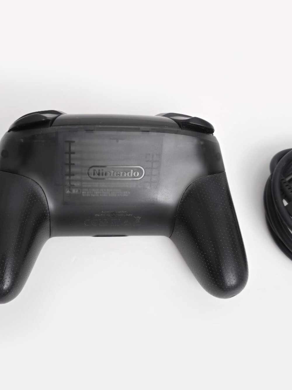 Nintendo Switch Controller Pro - Picture 3 of 5